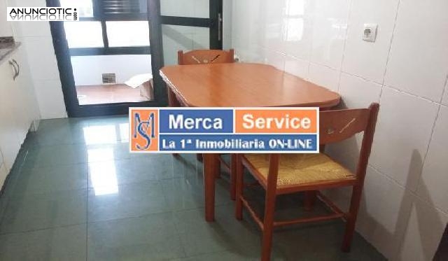Apartamento seminuevo con garaje