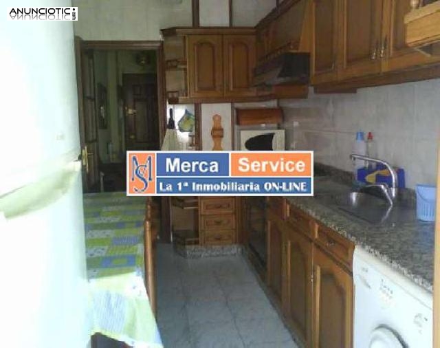Piso c&eacute;ntrico amueblado en alquiler