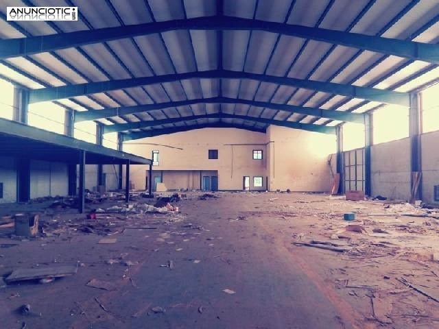 Nave industrial en mora&ntilde;a