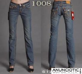 Jeans de marca y camisetas, su&uml;&brvbar;teres para la venta