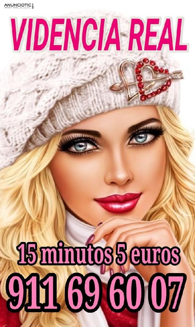 30 minutos 9 euros m&eacute;dium, videntes y tarotistas.