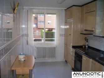 Logro&ntilde;o alquiler piso calle Portillejo 20