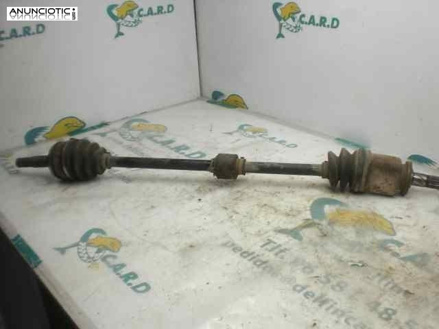 Transmision delantera derecha 2779989