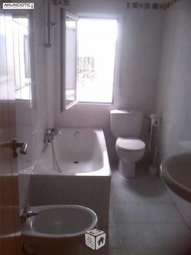 se alquila 3&ordm; piso con ascensor muy luminoso