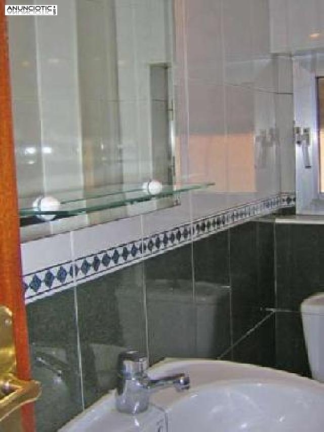 Se alquila 4&ordm; piso sin ascensor muy luminoso 