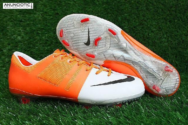 Nuestra gran n&uacute;mero de empresas en venta: botas de f&uacute;tbol Adidas .NIKE � 38