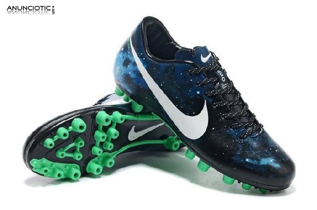 Nuestra gran n&uacute;mero de empresas en venta: botas de f&uacute;tbol Adidas .NIKE � 38