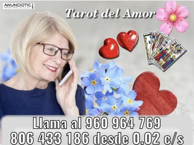 Tarotista, vidente, especialista en asuntos dif&iacute;ciles casi gratis