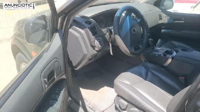 Ssangyong kyron 4wd para desguace completo