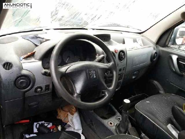 Despiece de peugeot partner (s2) (2002