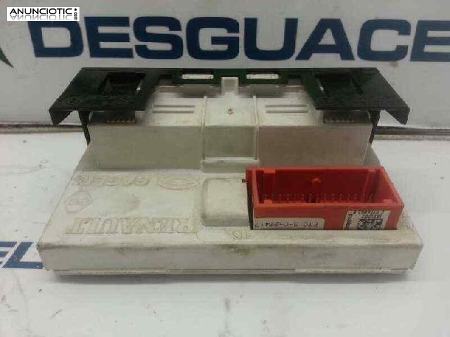 Multifunci&oacute;n renault megane ii classic
