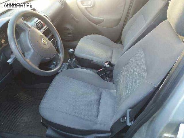 Despiece 11241 de opel corsa c (2000 -