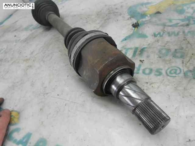 Transmision delantera izquierda 3084798