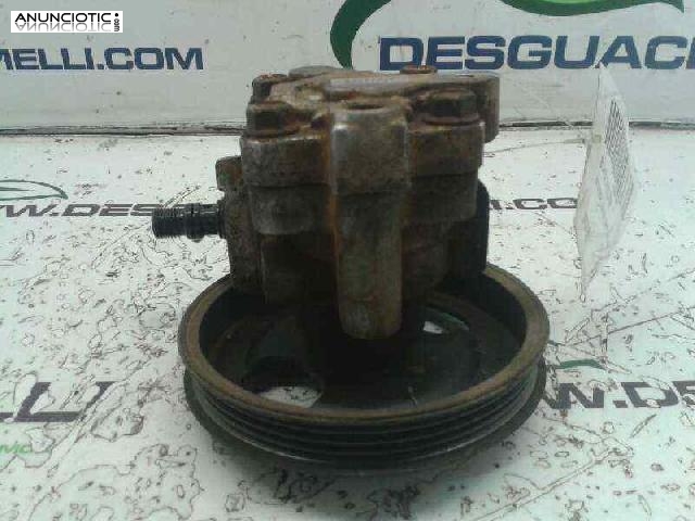 Bomba direccion 1847069 tipo mr374897. 