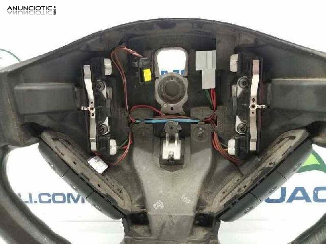 Volante de opel-vivaro - 2007