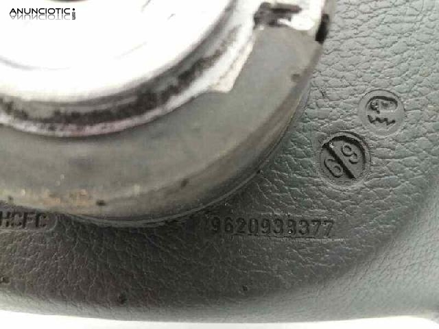 Volante de peugeot-106 - 1998