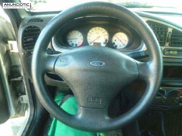 Volante de ford-fiesta - 2001