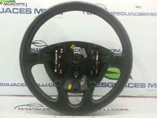 Volante de renault-laguna - 2003