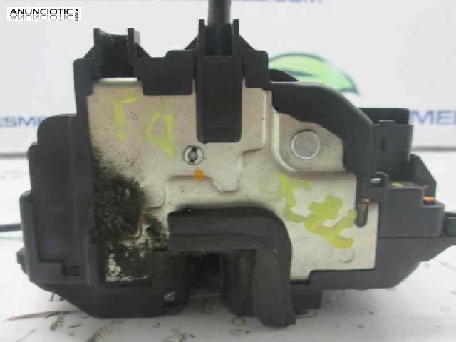 737028 cerradura renault clio iii