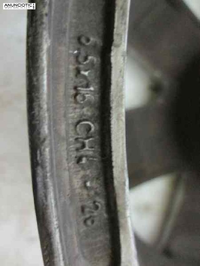 724666 llanta citroen c4 berlina