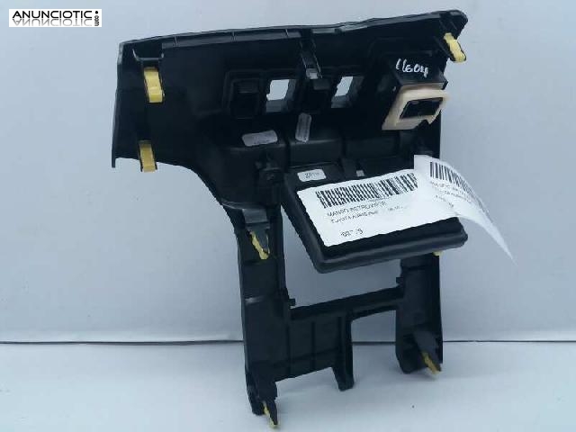 2392297 mando toyota auris feel!
