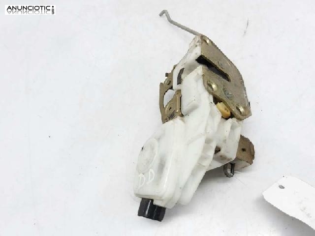 2385174 cerradura mitsubishi l 200 2500