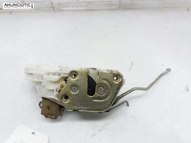 2385174 cerradura mitsubishi l 200 2500