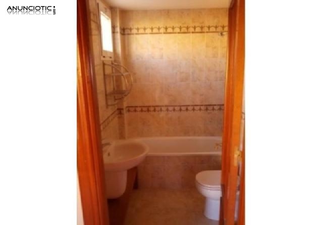 Adosado reformado en palomares del r&iacute;o