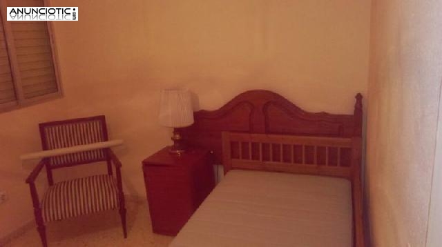 Se vende 2&ordm; piso con ascensor muy luminoso en