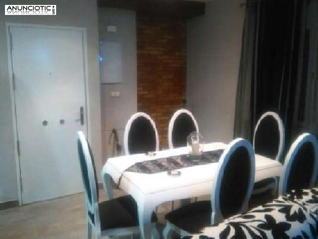 Se alquila 6&ordm; piso con ascensor muy luminoso