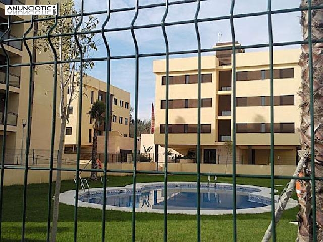 Se alquila piso de 3 dormitorios 2 ba&ntilde;os 105 