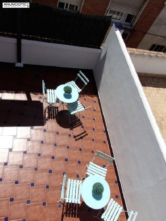 Precioso &aacute;tico duplex muy cerca de la plaza de 