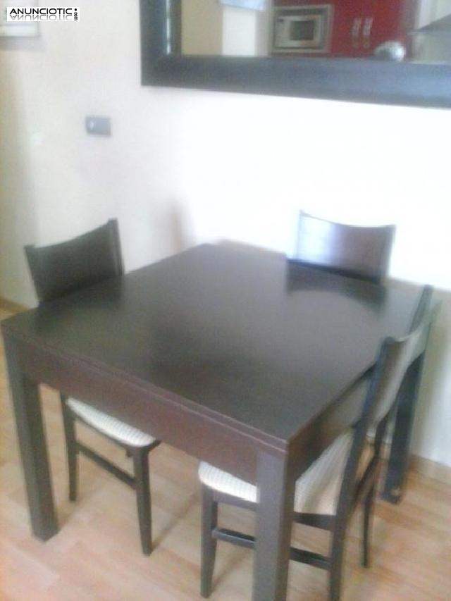 Al lado de la bas&iacute;lica de la macarena