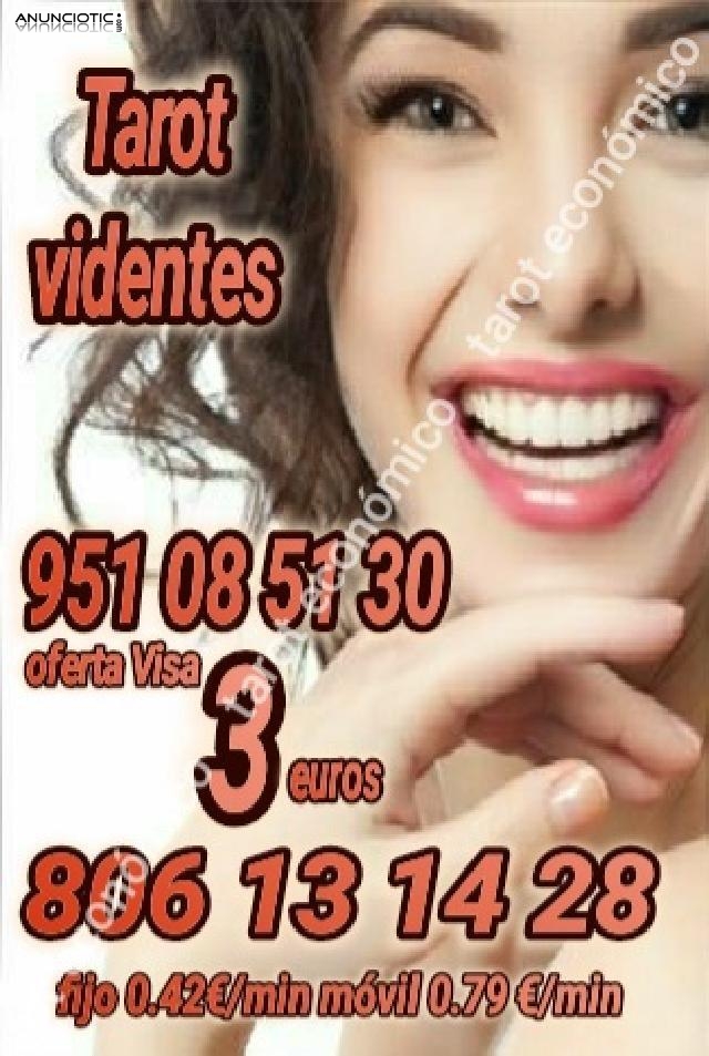 Tarotistas profesionales y videntes econ&oacute;micos 