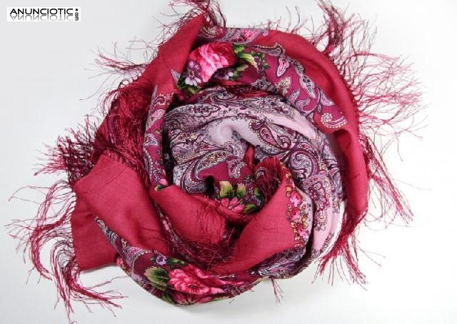 Vendemos chales y pa&ntilde;uelos de lana y seda natural