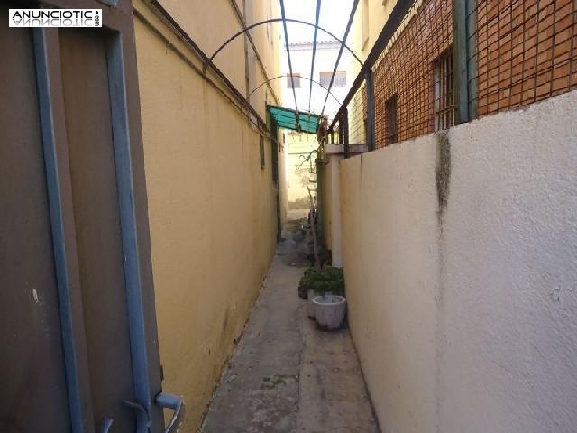 Se vende edificio de 95 m en francol&iacute;