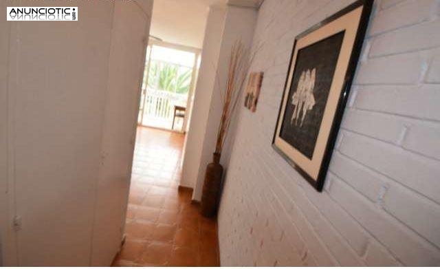 Ocasi&oacute;n estudio en la playa de la pineda