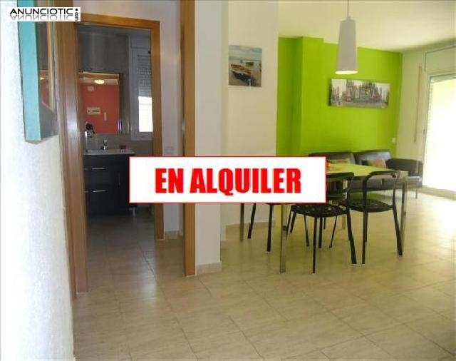 Se alquila para todo el a&ntilde;o, piso planta baja