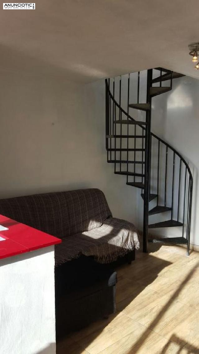 Apartamento d&uacute;plex en alquiler