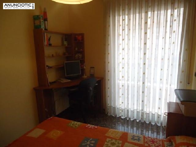 Gran p&igrave;so en alquiler en reus