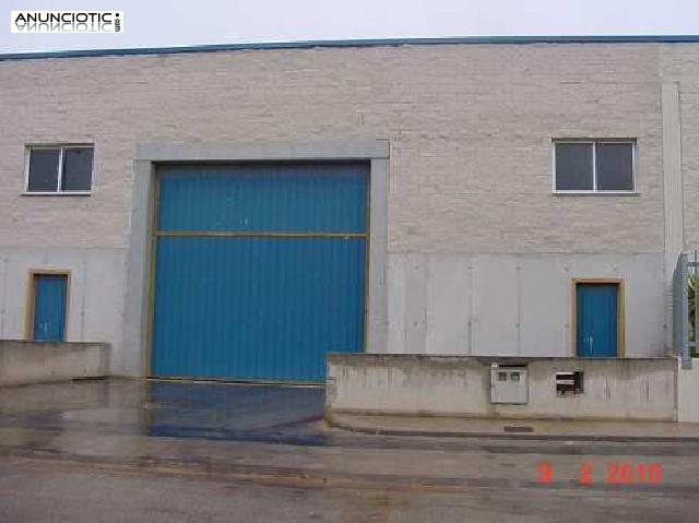 Nave industrial pol&iacute;gono de sant jaume dels domeny