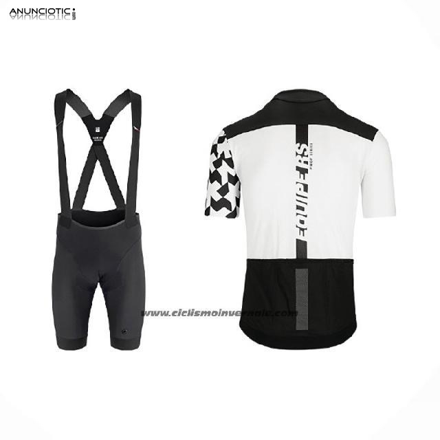 Abbigliamento da ciclismo economico e di alta qualit&agrave; Assos