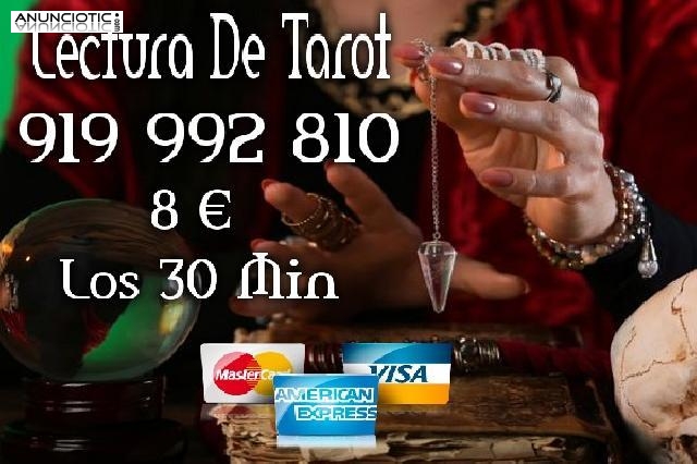 Tarotistas En L&iacute;nea - Tirada De Cartas 