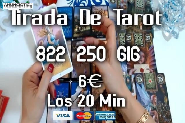 Tarot Visa 8 � los 30 Min/ 806 Tarot