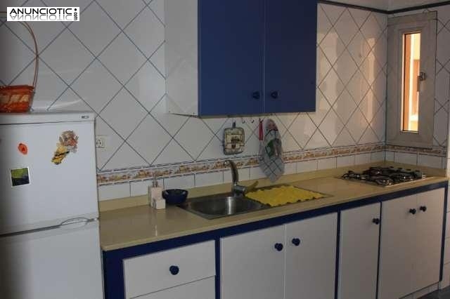 Se alquila piso en zona finca espa&ntilde;a