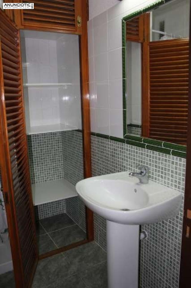 Se alquila piso en zona finca espa&ntilde;a