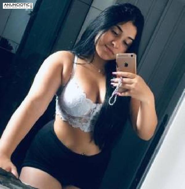 Soy carolina, una hermosa chica latina / / / 