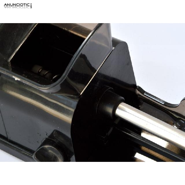 M&aacute;quina el&eacute;ctrica para hacer cigarrillos.