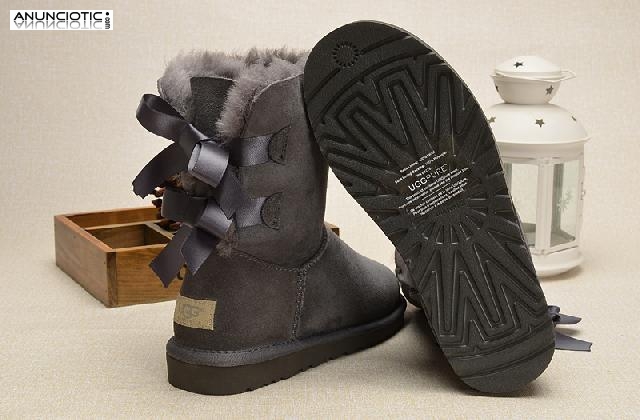 Vendemos: Super AAA grado, UGG, de alta calidad.45euros