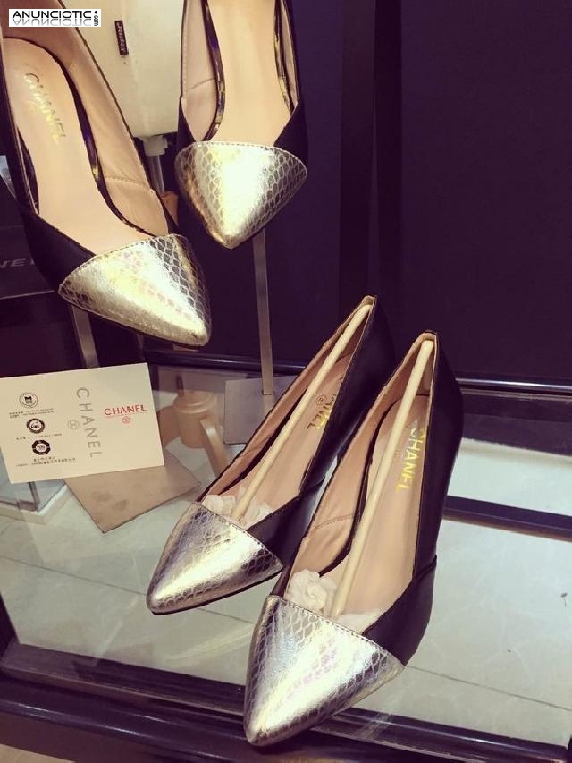 s&oacute;lo 65 euros por Christian Louboutin, chanel, sandalias isabel marant 